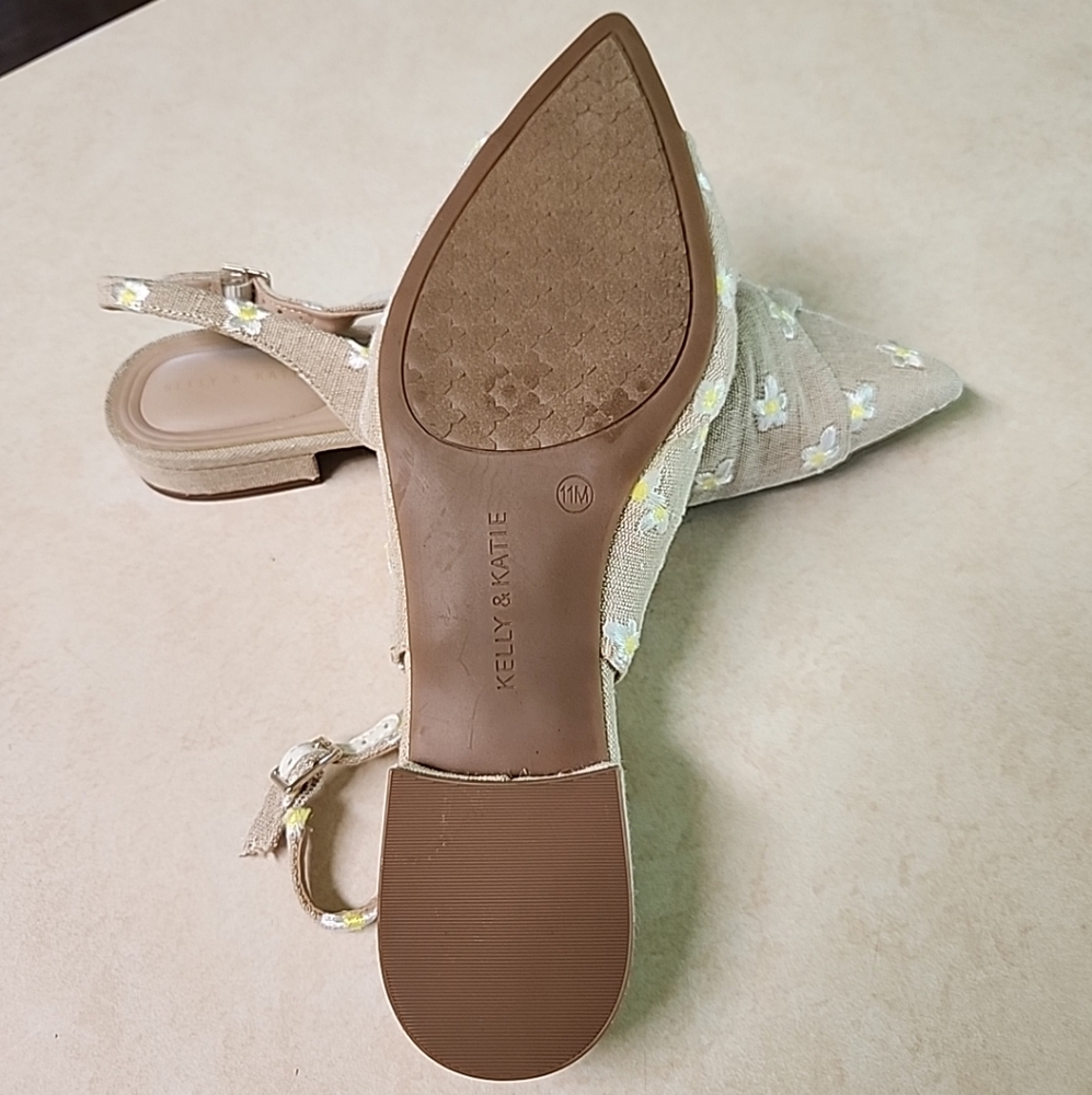 NEW Women's Kelly & Katie Ofena Linen Mule Flat Embroidered Daisies Size 11 - Picture 8 of 10